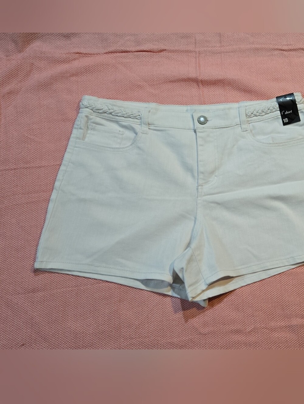 NY&C White Braided Waist High-Rise Shorts Size 18